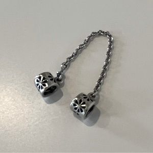 Pandora safety chain 🤍